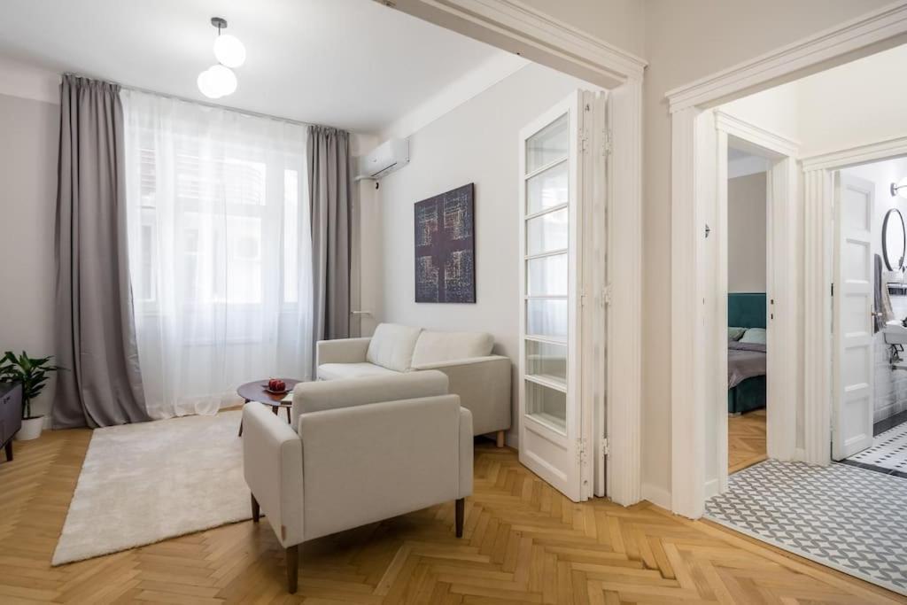 Exquisite Art Deco 2Br Apartment Prime Location Bucarest Extérieur photo